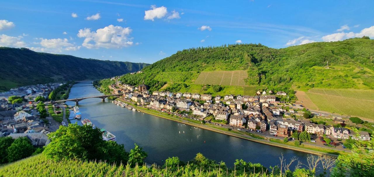 Pension Regina Cochem Exterior photo