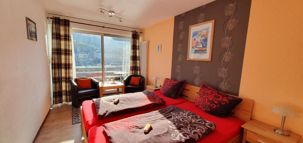 Pension Regina Cochem Exterior photo