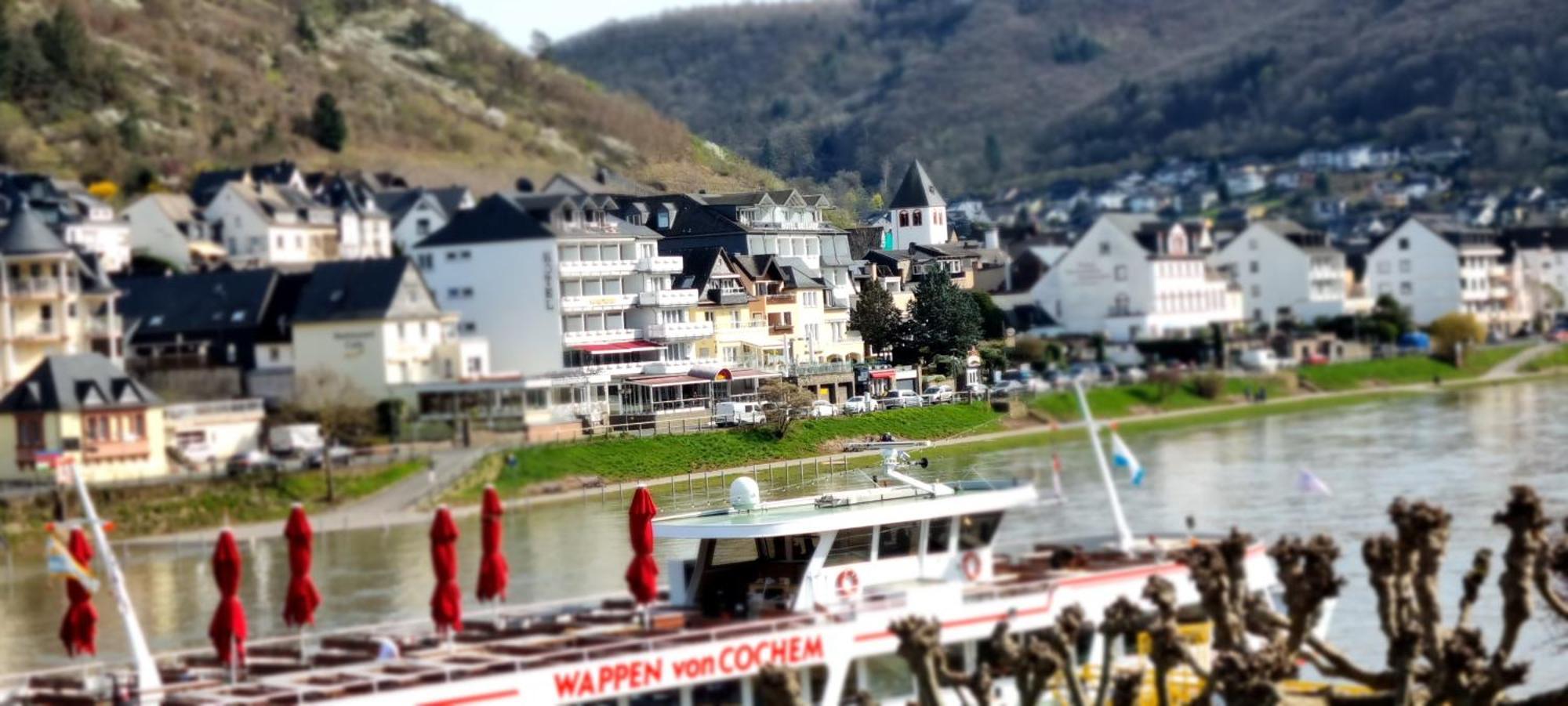 Pension Regina Cochem Exterior photo