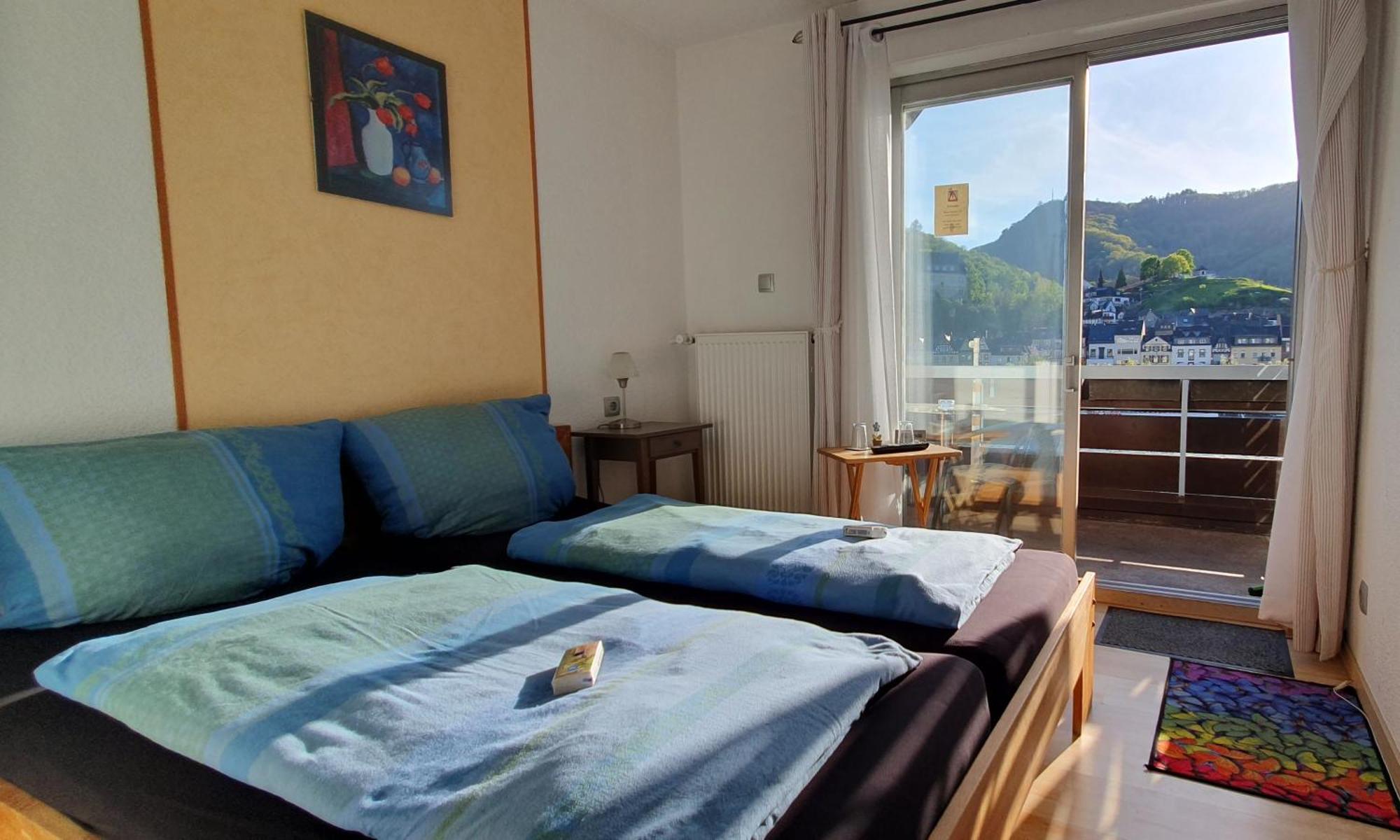 Pension Regina Cochem Exterior photo