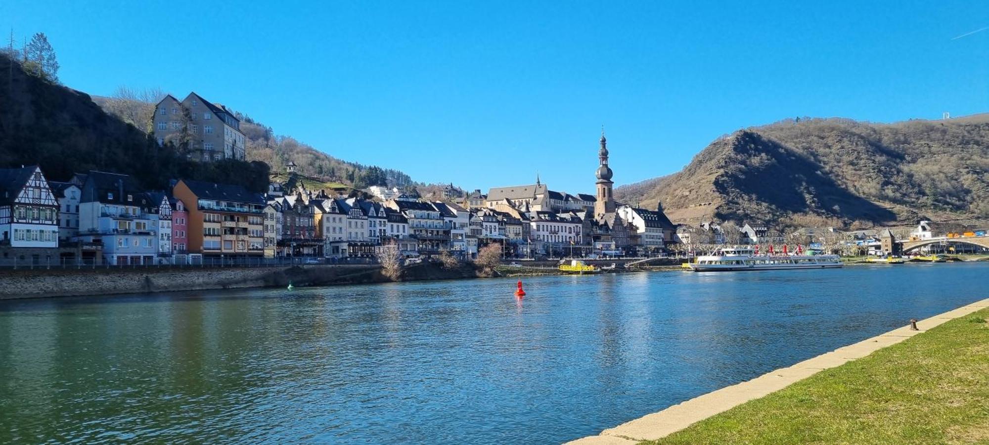 Pension Regina Cochem Exterior photo